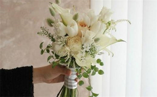 2025年11月18日结婚好吗 今日办喜事好不好 2025年11月18日结婚好吗 今日办喜事好不好